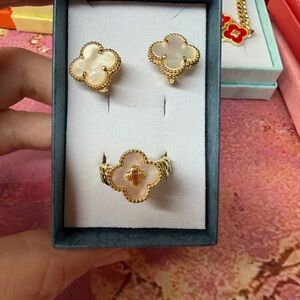 Elegant 14k laminated Gold and Cream Floral Jewelry Set